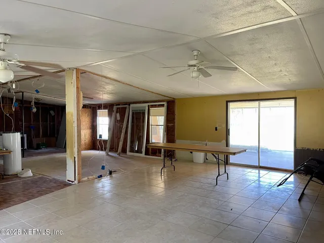 $135,000 | 126 Mirror Lake Drive, Interlachen, FL 32148