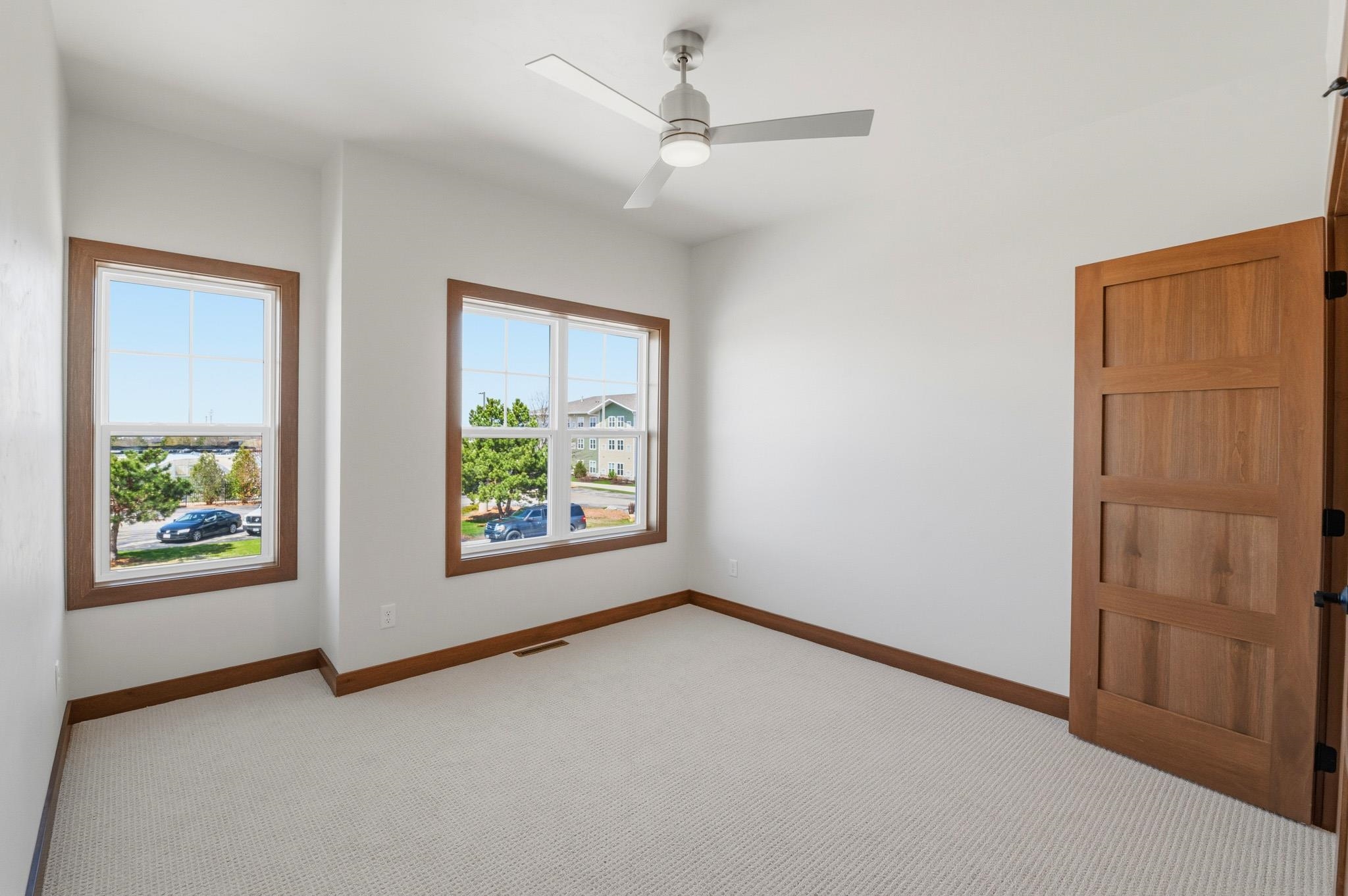 1851 London Road Green Bay, WI 54311 - Photo 28 of 40 Gallery Image 28