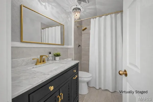 $500,000 | 500 Kingridge Drive, Ballwin, MO 63011