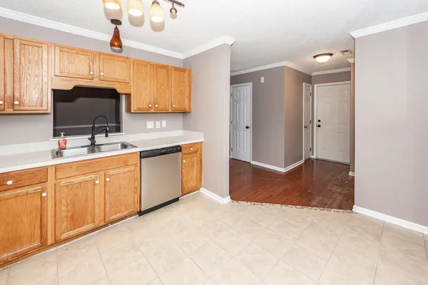 $2,650 | 1324 Winterberry Avenue, Goose Creek, SC 29445