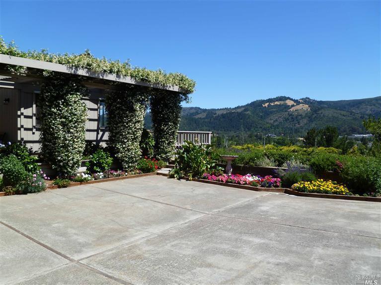 431 Oak Point Court Santa Rosa, CA 95409 - Photo 1 of 1 Gallery Image 1