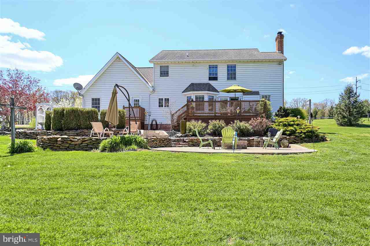 400 Deagen Road Hanover, PA 17331 - Photo 2 of 36