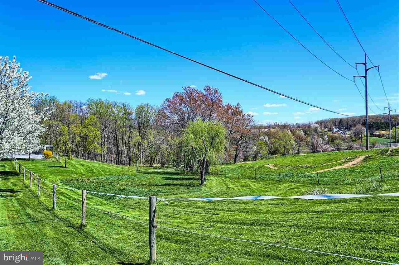 400 Deagen Road Hanover, PA 17331 - Photo 34 of 36
