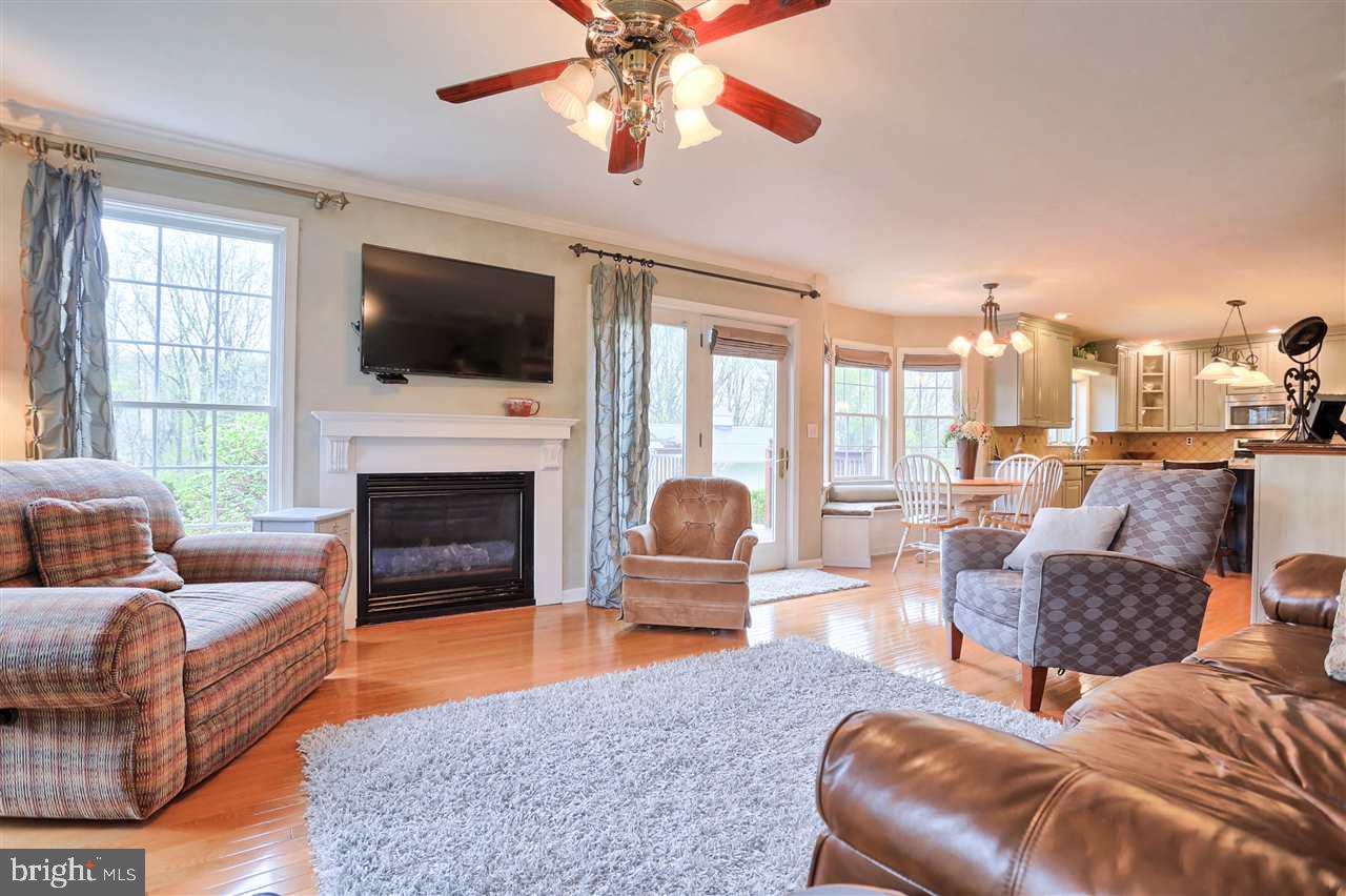 400 Deagen Road Hanover, PA 17331 - Photo 8 of 36