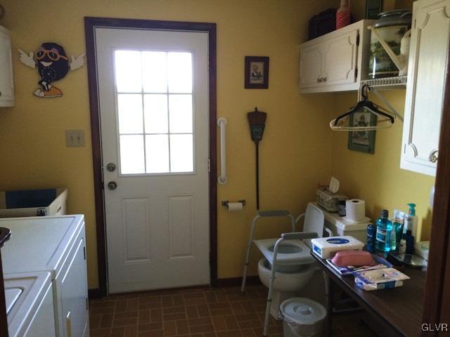 455 Willow Road Walnutport, PA 18088 - Photo 12 of 35 Gallery Image 12