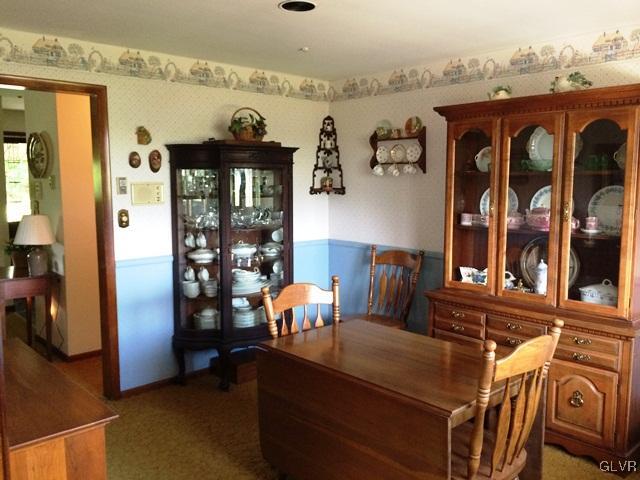 455 Willow Road Walnutport, PA 18088 - Photo 7 of 35 Gallery Image 7