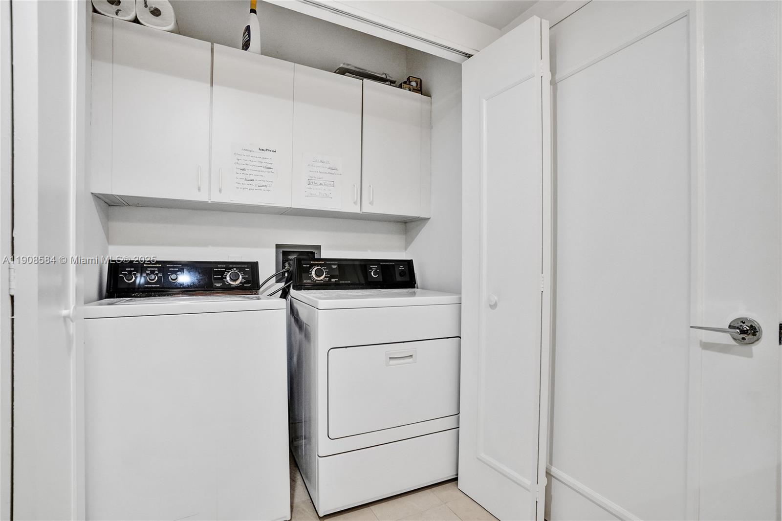 2000 Island Boulevard, Unit 1710 Aventura, FL 33160 - Photo 39 of 39