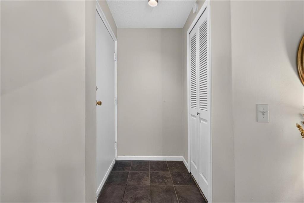 3608 Gillham Road, Unit 26 Kansas City, MO 64111 - Photo 13 of 45
