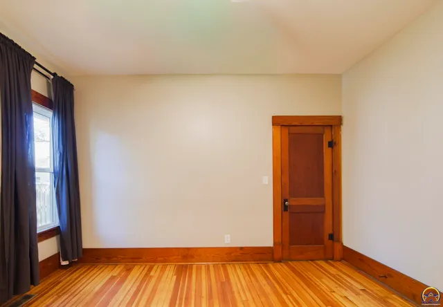 $325,000 | 107 South Missouri Street, Alma, KS 66401