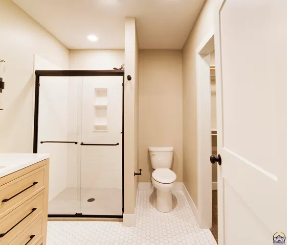 $325,000 | 107 South Missouri Street, Alma, KS 66401