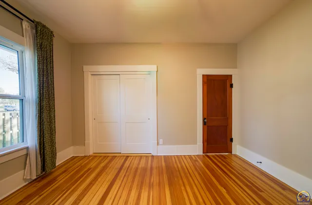 $325,000 | 107 South Missouri Street, Alma, KS 66401