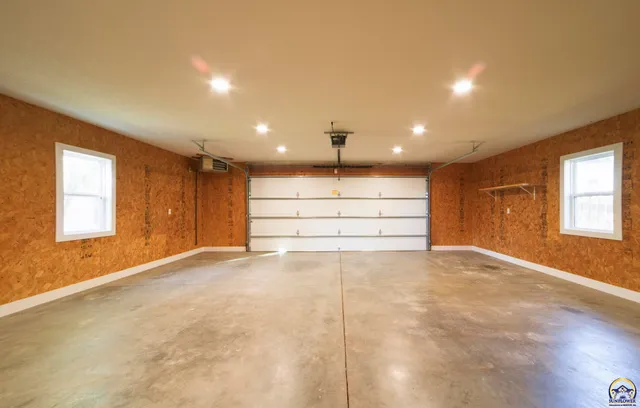 $325,000 | 107 South Missouri Street, Alma, KS 66401