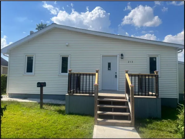 $285,999 | 213 South Alford Street, Mishawaka, IN 46544