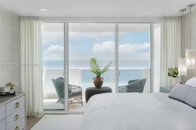 $14,500 | 5757 Collins Avenue, Unit 1706, Miami Beach, FL 33140