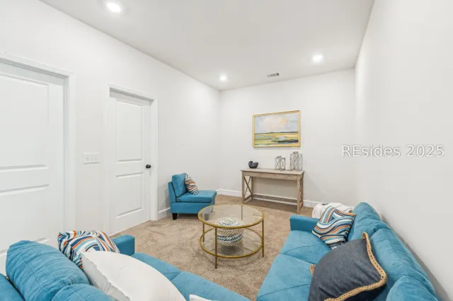 $299,000 | 15 Silver Street, Unit 102, Ridgeland, SC 29936