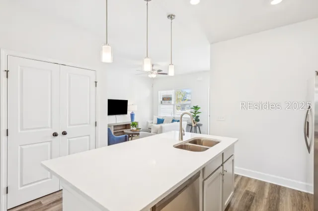 $299,000 | 15 Silver Street, Unit 102, Ridgeland, SC 29936