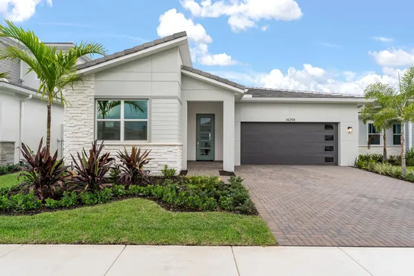 $499,900 | 14294 Southwest Artesia Drive, Port St. Lucie, FL 34987