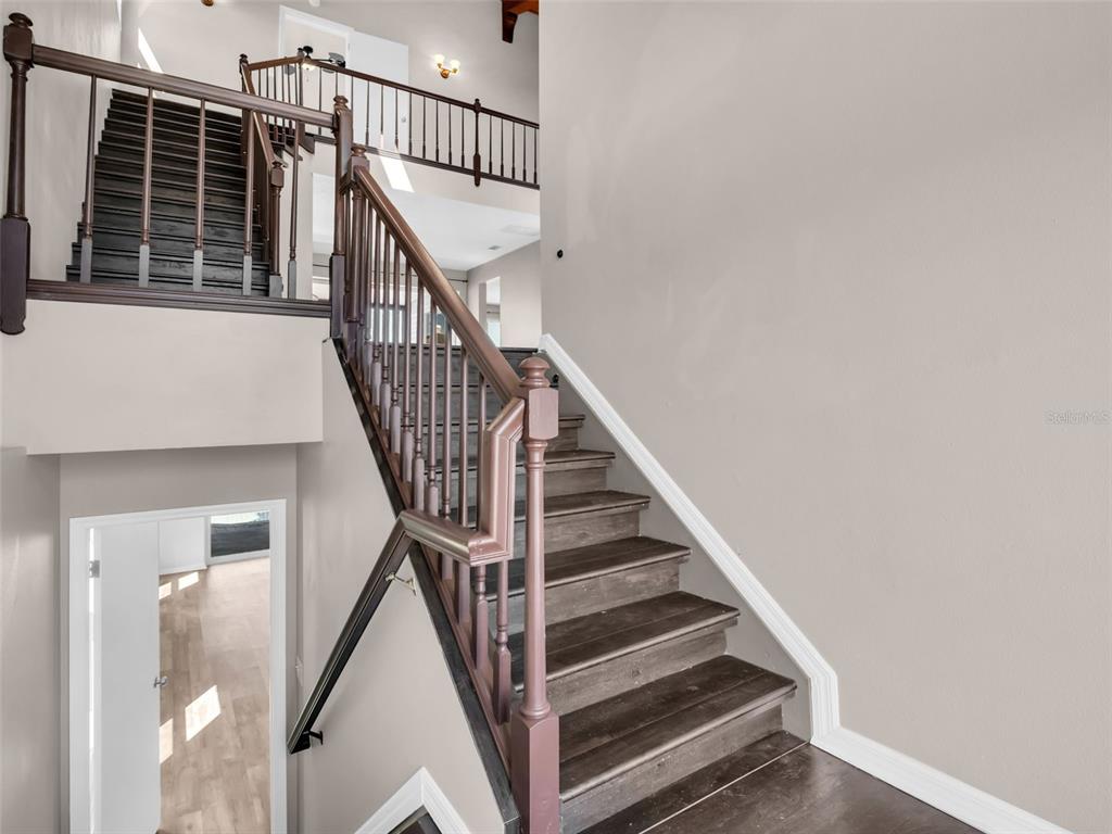 6241 Bayside Drive New Port Richey, FL 34652 - Photo 35 of 78 a view of entryway