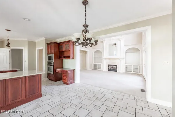 $315,000 | 172 Wyndhurst Drive, Jackson, TN 38305