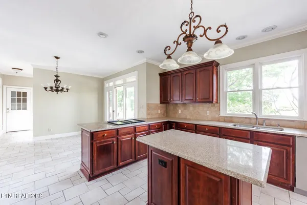 $315,000 | 172 Wyndhurst Drive, Jackson, TN 38305
