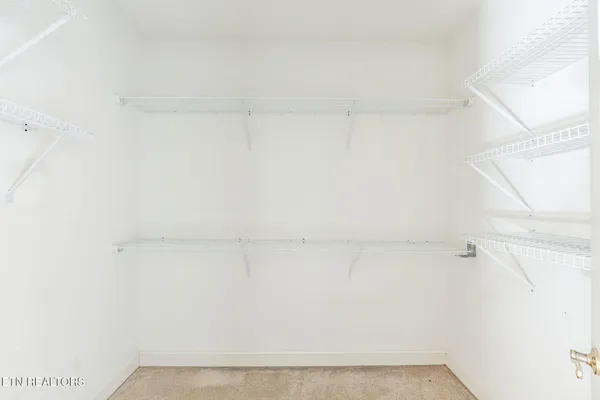 $315,000 | 172 Wyndhurst Drive, Jackson, TN 38305