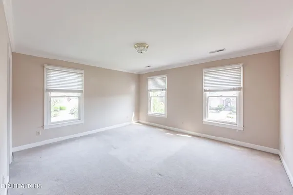 $315,000 | 172 Wyndhurst Drive, Jackson, TN 38305