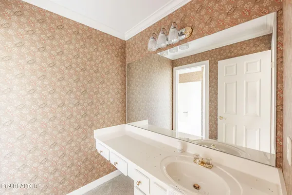 $315,000 | 172 Wyndhurst Drive, Jackson, TN 38305