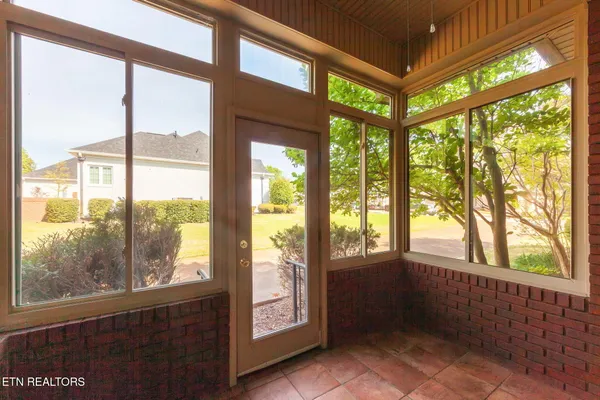 $315,000 | 172 Wyndhurst Drive, Jackson, TN 38305