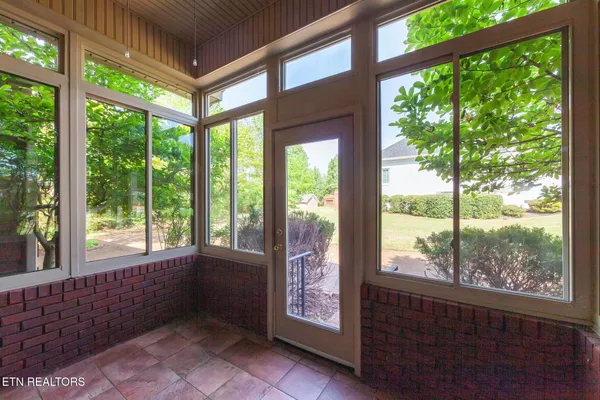 $315,000 | 172 Wyndhurst Drive, Jackson, TN 38305