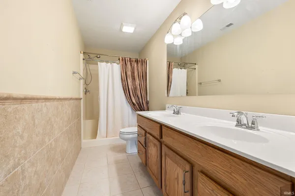 $265,000 | 1362 Champions Pointe, Decatur, IN 46733