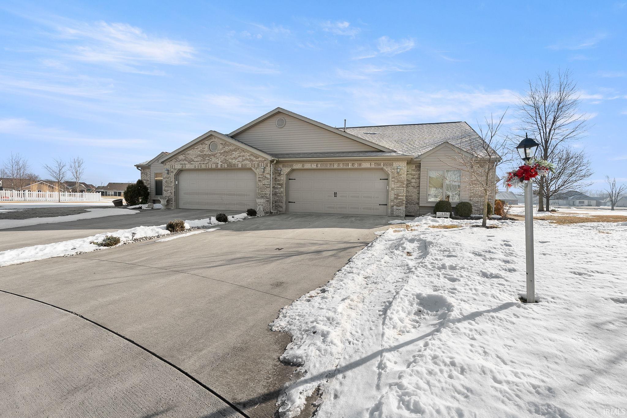 1362 Champions Pointe Decatur, IN 46733 - Photo 10 of 36