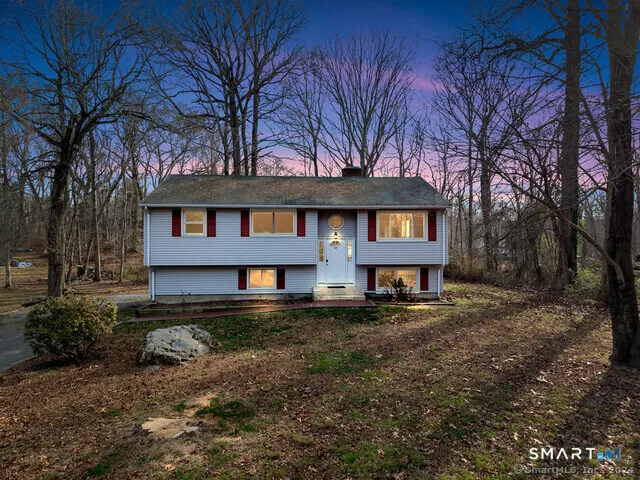 $579,000 | 13 Victoria Lane, Old Lyme, CT 06371