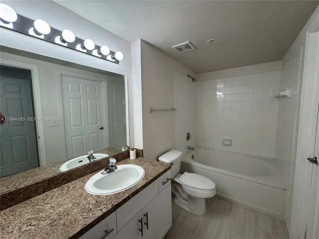 $2,399 | 11700 Southwest 2nd Street, Unit 13101, Pembroke Pines, FL 33025