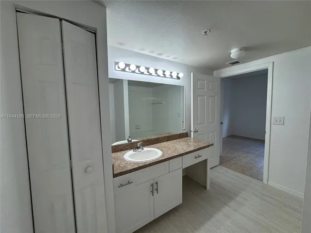 $2,399 | 11700 Southwest 2nd Street, Unit 13101, Pembroke Pines, FL 33025