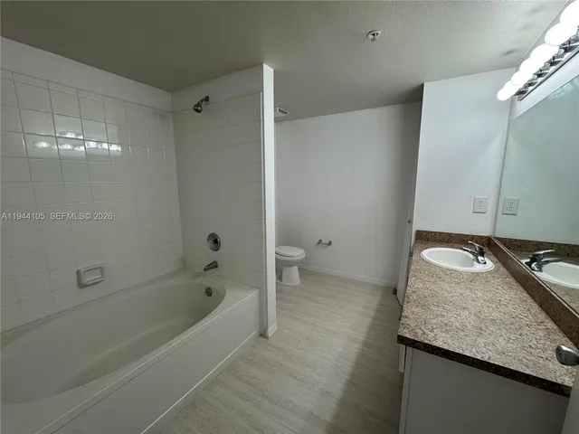 $2,399 | 11700 Southwest 2nd Street, Unit 13101, Pembroke Pines, FL 33025
