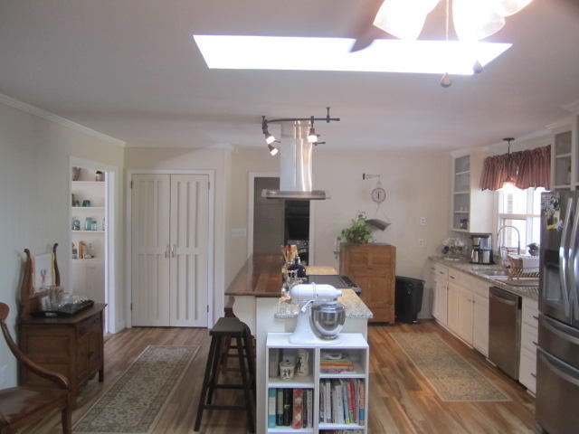 207 Pine Ridge Drive Whispering Pines, NC 28327 - Photo 12 of 25 IMG_1603