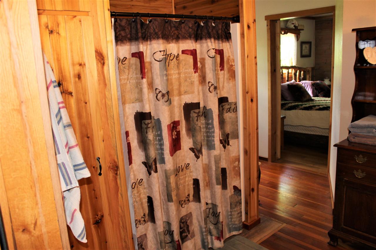 12335 Felser Road Tripoli, WI 54564 - Photo 10 of 27 Gallery Image 10
