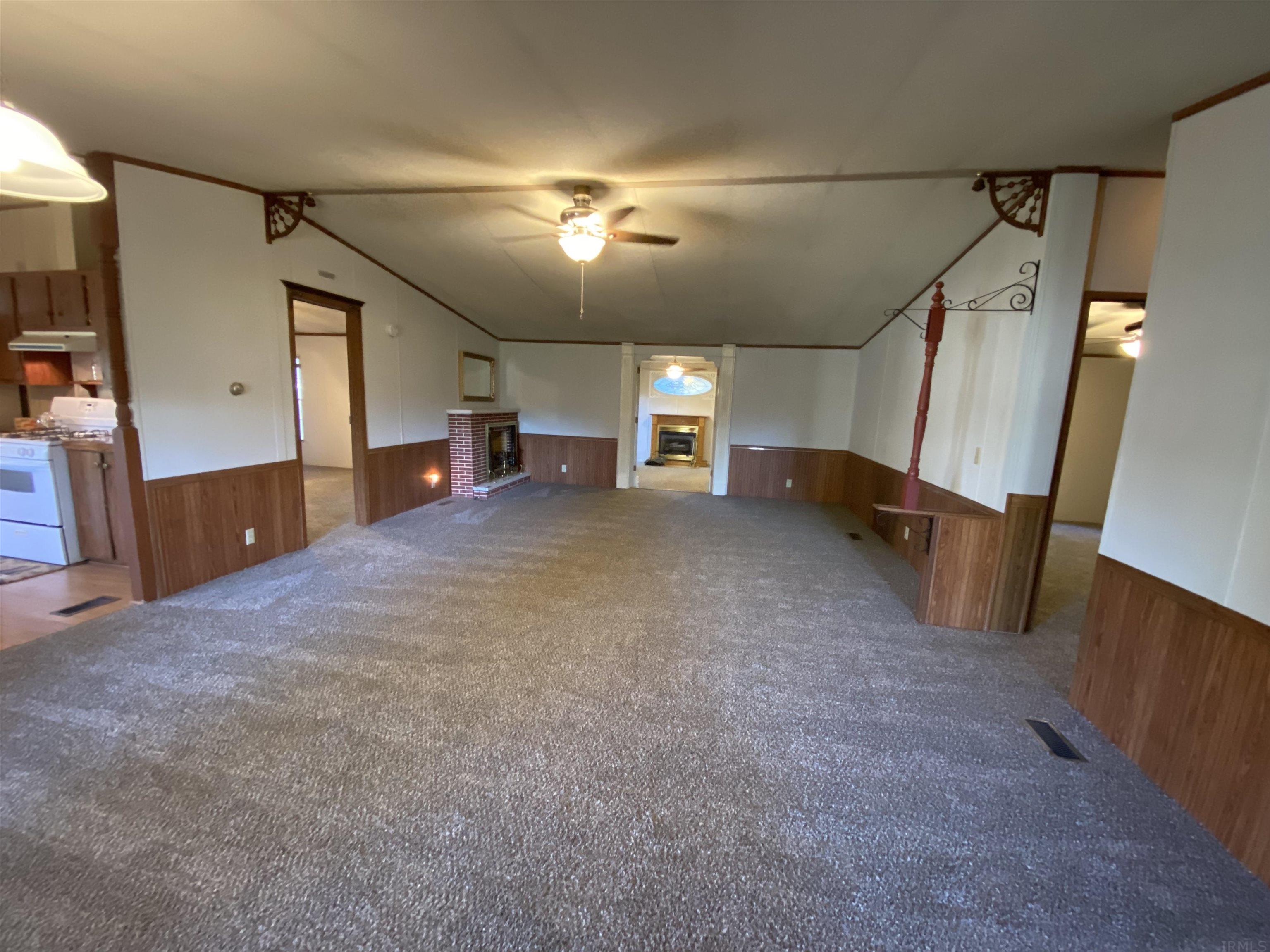 19 Carpenter Drive Mitchell, IN 47446 - Photo 10 of 36