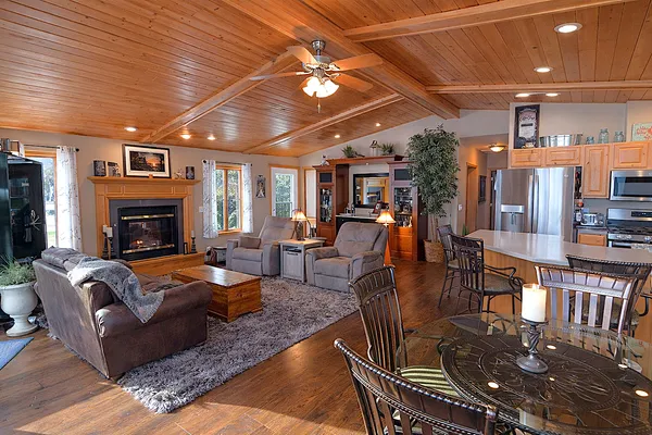 $425,000 | 25388 County Road 523, Effie, MN 56639
