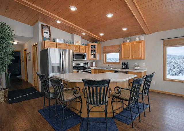 $425,000 | 25388 County Road 523, Effie, MN 56639