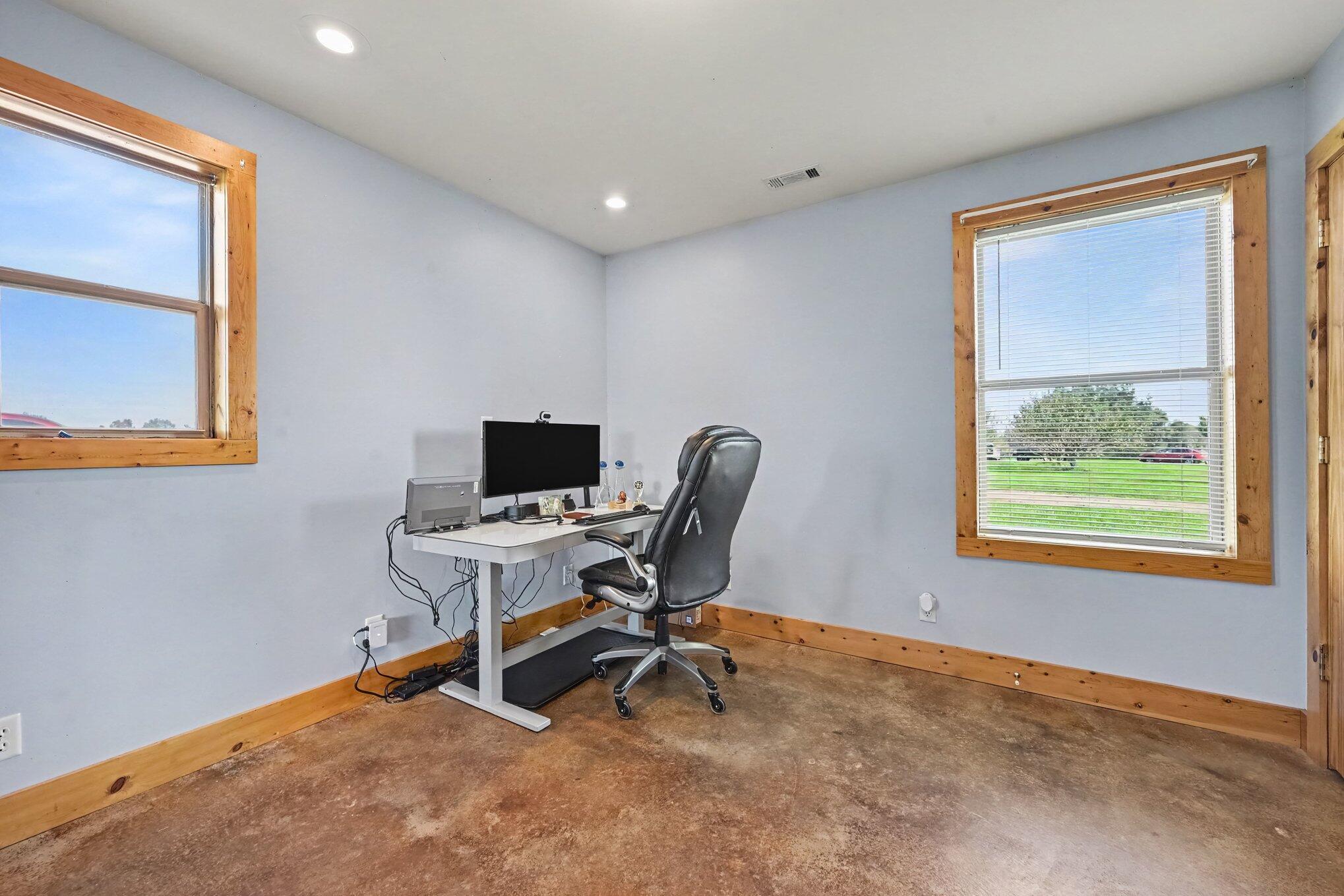90590 County Road 215 Decatur, MI 49045 - Photo 15 of 34 024_file_4472