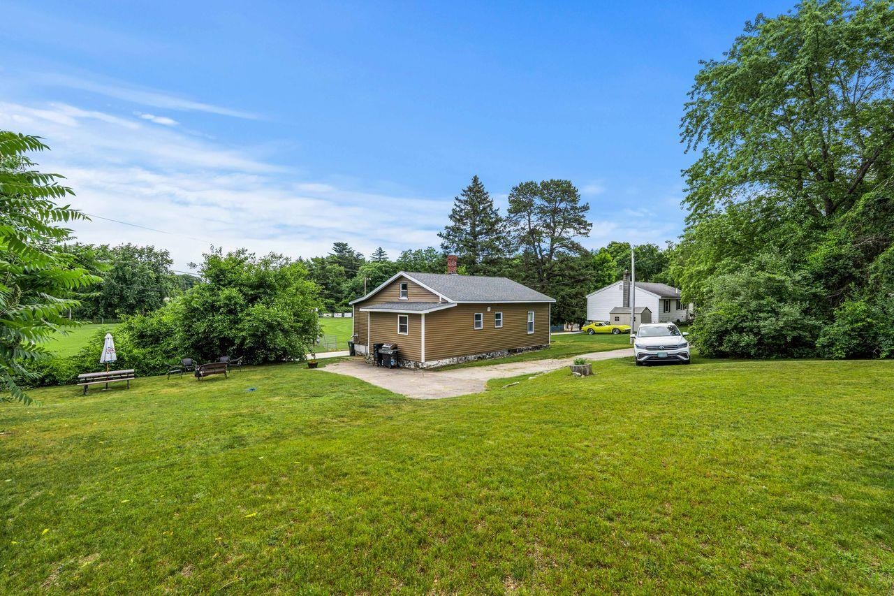 110 Robinson Street Manchester, NH 03104 - Photo 23 of 23 Gallery Image 23