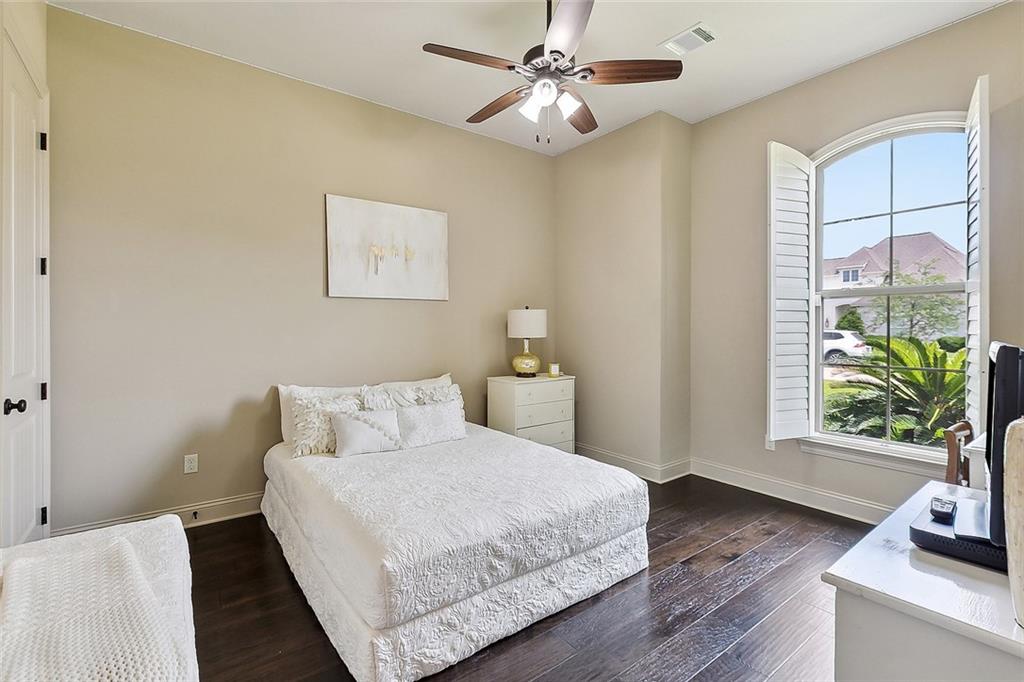 329 Rue St. Emilion Covington, LA 70433 - Photo 16 of 25 Gallery Image 16