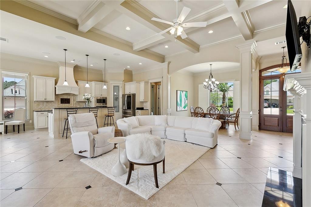 329 Rue St. Emilion Covington, LA 70433 - Photo 8 of 25 Gallery Image 8