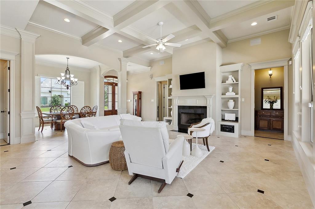 329 Rue St. Emilion Covington, LA 70433 - Photo 10 of 25 Gallery Image 10