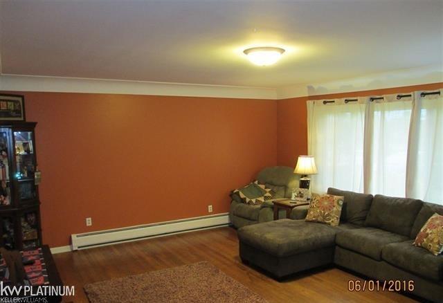 7143 Sheridan Line Road Lexington, MI 48450 - Photo 14 of 31 31314256-13.JPG