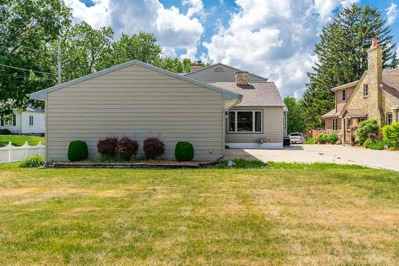 2230 South Riverside Drive Beloit, WI 53511 - Photo 13 of 75