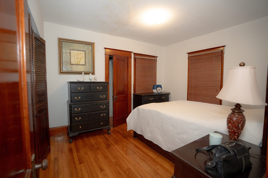 23 Wildermere Street Chicopee, MA 01020 - Photo 18 of 31