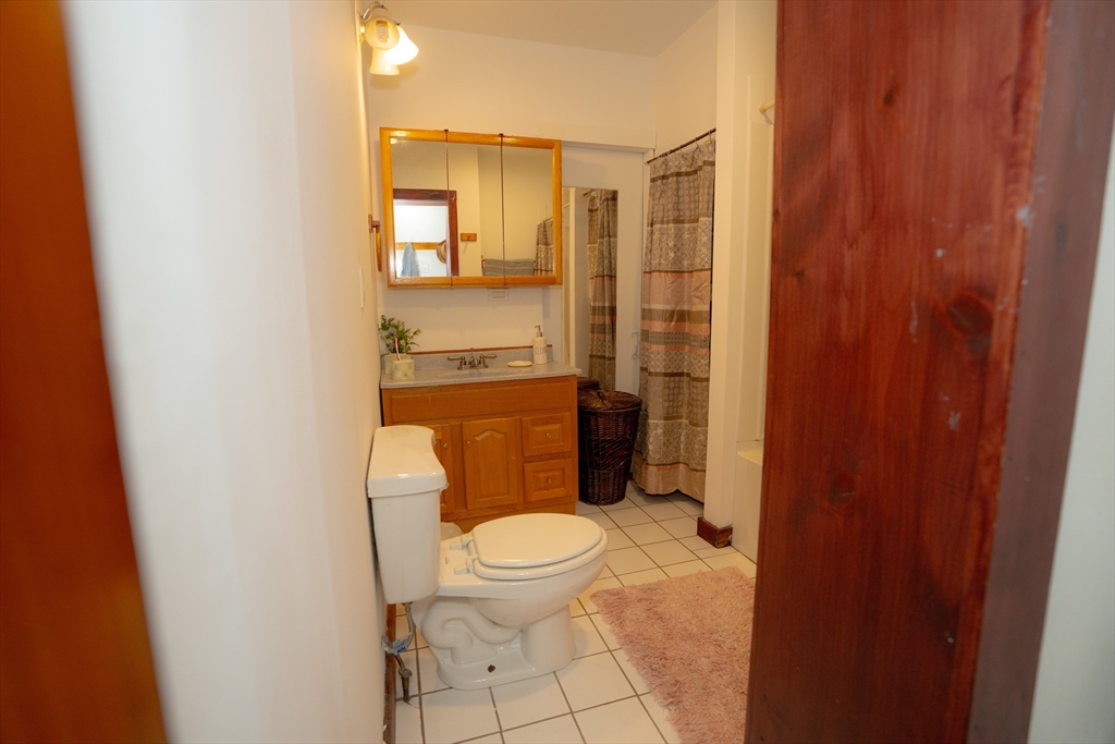 23 Wildermere Street Chicopee, MA 01020 - Photo 21 of 31