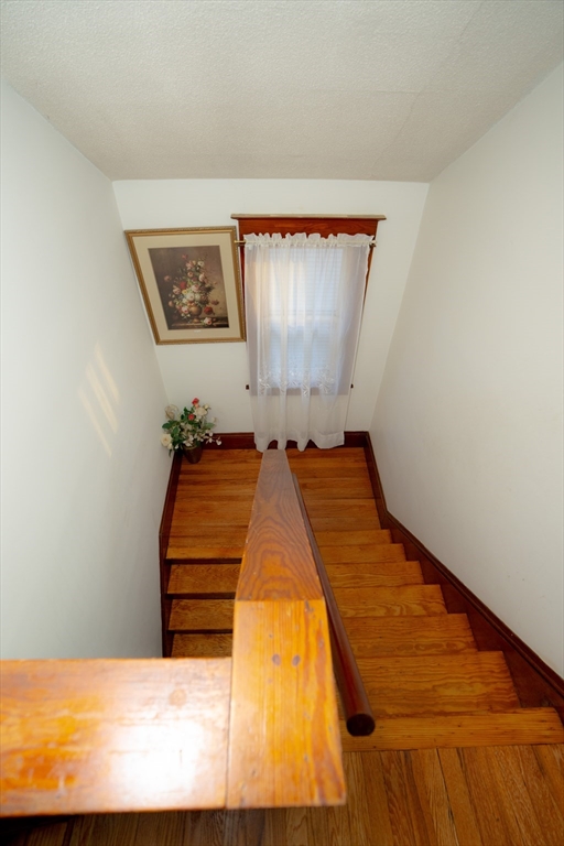 23 Wildermere Street Chicopee, MA 01020 - Photo 26 of 31